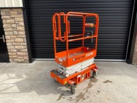 SNORKEL S3010P BATTERY OPERATED PERSONNEL LIFT - 5