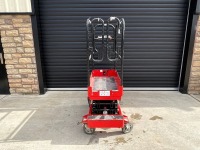 SNORKEL PLUS 10 PRO BATTERY OPERATED PERSONNEL LIFT - 4