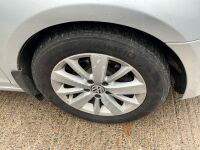 VOLKSWAGEN GOLF HATCHBACK 1.6 TDI 105PS AUTOMATIC - 2