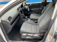 VOLKSWAGEN GOLF HATCHBACK 1.6 TDI 105PS AUTOMATIC - 10