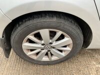 VOLKSWAGEN GOLF HATCHBACK 1.6 TDI 105PS AUTOMATIC - 15