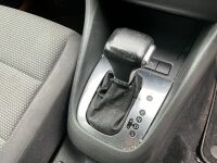 VOLKSWAGEN GOLF HATCHBACK 1.6 TDI 105PS AUTOMATIC - 18