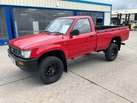 TOYOTA HI-LUX 2.4 D-4D 4X4 - 4