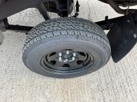 TOYOTA HI-LUX 2.4 D-4D 4X4 - 9