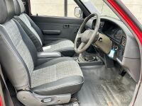 TOYOTA HI-LUX 2.4 D-4D 4X4 - 16