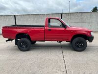 TOYOTA HI-LUX 2.4 D-4D 4X4 - 20