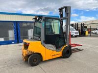 JUNGHEINRICH DFG430s 3 TON DIESEL FORKLIFT - 5