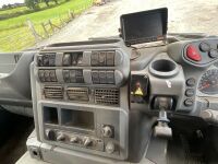 IVECO TRAKKER 330 6x4 26 TON TIPPING GRAB LORRY   - 26