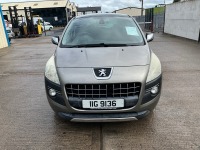 PEUGEOT 3008 ESTATE 1.6 HDI EXCLUSIVE - 3