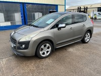 PEUGEOT 3008 ESTATE 1.6 HDI EXCLUSIVE - 4