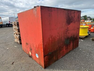 APPROX. 8ft x 6ft x 6ft METAL FUEL TANK