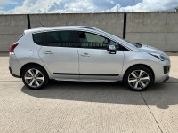 PEUGEOT 3008 ALLURE 1.6 BLUE HDI 120  - 23
