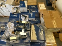 PALLET OF APPROX 54x MONO BASIN MIXER TAPS, 37x BATH FILLERS, 23x BATH SHOWER MIXERS - 2