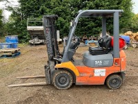 TOYOTA 15 1.5 TON GAS FORKLIFT - 2