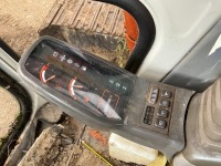 FIAT HITACHI FH130.3 13 TON EXCAVATOR - 27