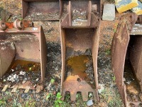 APPROX. 16" TOOTHED DIGGING BUCKET TO SUIT 6-8 TON MACHINE - 2