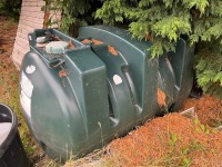 TITAN 1300lt PLASTIC OIL TANK