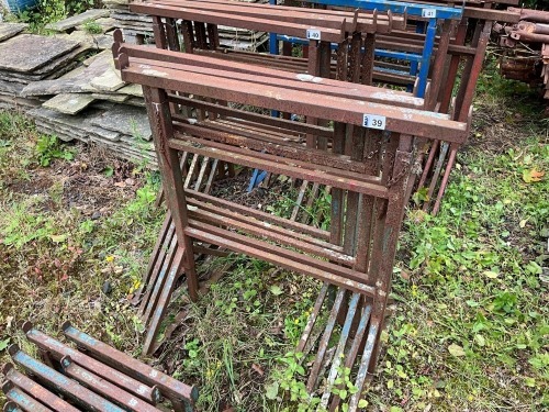 5No. LARGE BUILDERS TRESTLES