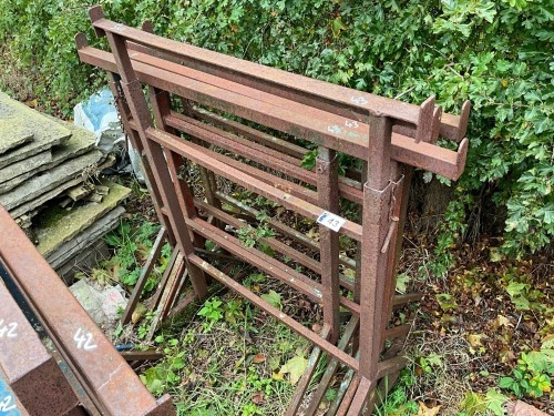 5No. LARGE BUILDERS TRESTLES