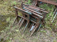 8No. MINI PLASTERERS TRESTLES
