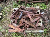 APPROX. 10No. 2 BOARDS BRACKETS & 6No. SINGLE BOARD BRACKETS - 2