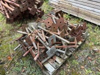 APPROX. 40No. ADJUSTABLE SCAFFOLDING FEET