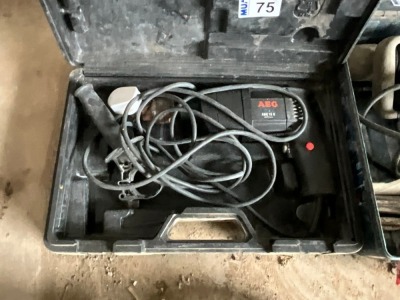AEG 240v DRILL & CASE
