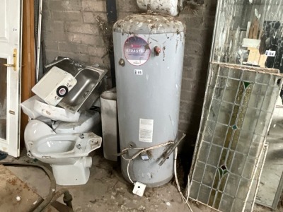 KINGSPAN 210lt WATER TANK & VESSEL