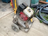 PETROL COMPACTION PLATE - 2
