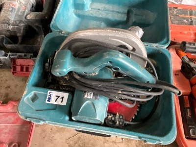 MAKITA 570R 240v CIRCULAR SAW & CASE
