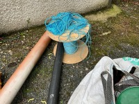 LOT BUNDLE PIPES, DUCTING, ROPE, DRAINAGE FITTINGS & PLASTIC COVERS - 4