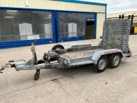BRIAN JAMES APPROX. 8ft x 4ft 2700KGS TWIN AXLE PLANT TRAILER - 3