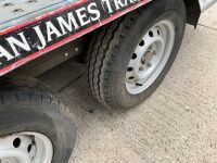 BRIAN JAMES APPROX. 8ft x 4ft 2700KGS TWIN AXLE PLANT TRAILER - 4