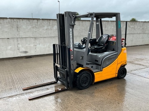 JUNGHEINRICH TFG320S 2 TON GAS FORKLIFT