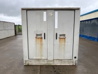BOSS APPROX. 12FT X 7FT6" SINGLE AXLE TOWABLE WELFARE UNIT - 7