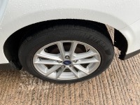 FORD FOCUS ZETEC 1.6 TDCI 115 - 9