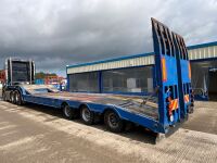 ANDOVER 45ft TRI AXLE LOW LOADER ON AIR - 11