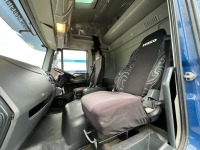 IVECO EEV 180E25 4x2 18 TON AUTOMATIC CURTAINSIDER  - 9