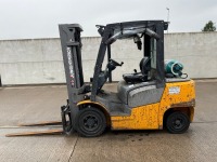 JUNGHEINRICH TFG425 2.5 TON GAS FORKLIFT  - 2