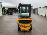 JUNGHEINRICH TFG425 2.5 TON GAS FORKLIFT  - 4