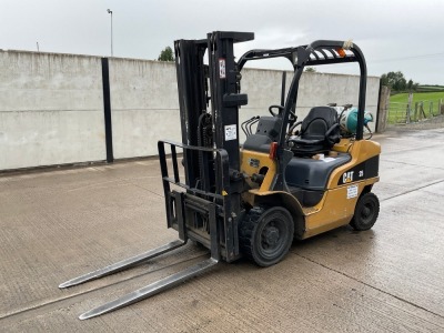 CAT GP25N 2.5 TON GAS FORKLIFT 