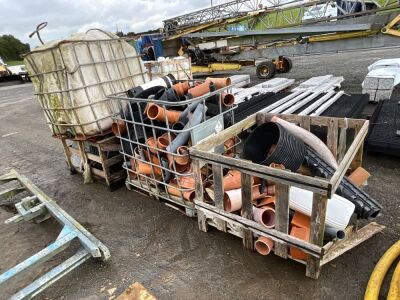 LARGE SELECTION OF ASSORTED PIPE FITTINGS, PLASTIC CUBES, PLASTIC BARRELLS, WATER & GAS PIPING