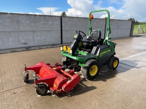 JOHN DEERE 1580 4WD TERRAIN CUT DIESEL RIDE ON FLAIL LAWNMOWER