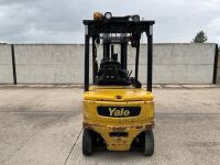 YALE ERP35VL 3.5 TON BATTERY OPERATED FORKLIFT - 4