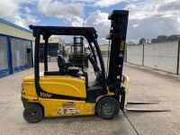 YALE ERP35VL 3.5 TON BATTERY OPERATED FORKLIFT - 6