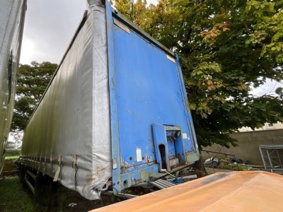 MONTRACON 45ft TRI AXLE CURTAINSIDER ON AIR ROR axles, lights, mudguards