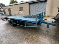APPROX. 15ft x 7ft SINGLE AXLE BEAVERTAIL TRAILER Ramps, crashbars, lights