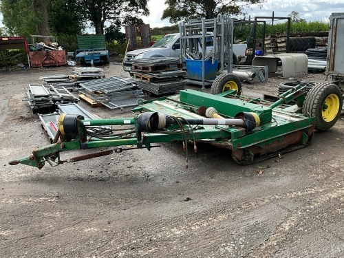 MAJOR 900T TRAILED GRASS TOPPER