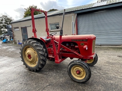 DAVID BROWN 950 2WD TRACTOR