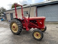 DAVID BROWN 950 2WD TRACTOR